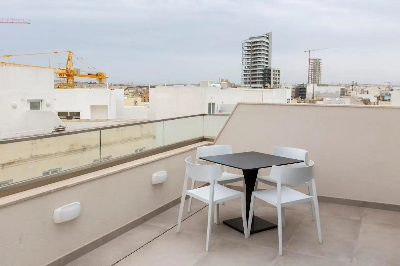 Gzira Suite 13-Hosted By Sweetstay